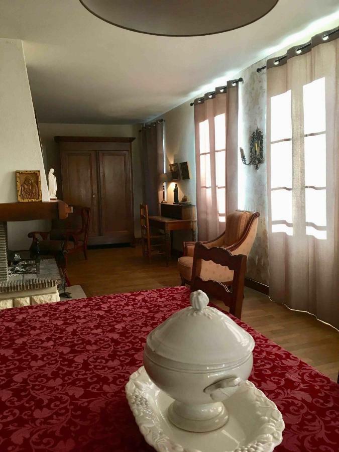 La Grande Maison De Carrouges מראה חיצוני תמונה
